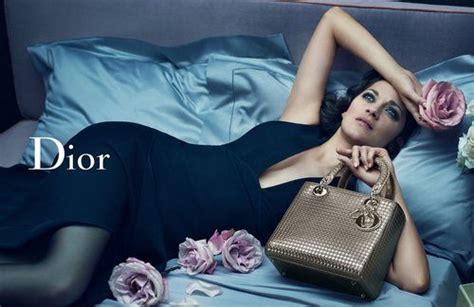 stratégie de communication dior|dior marketing campaigns.